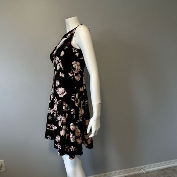 Lilly Morgan floral print fit and flare summer spring dress size small - Picture 10 of 10